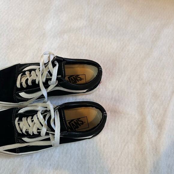 Vans Old Skool Black and White Skate Sneaker size 6/7.5 - Picture 6 of 6